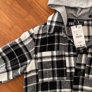 Zara crop flannel with hood